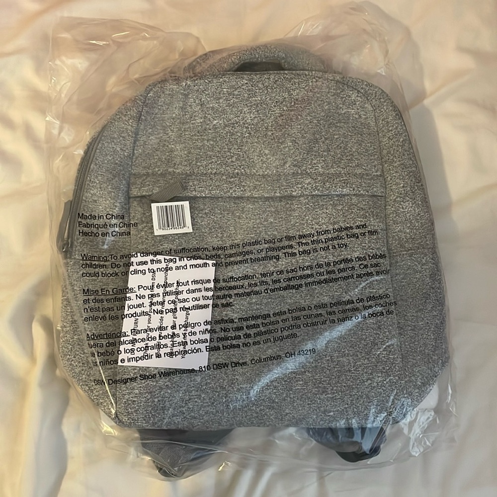 Grey Backpack DSW MyPerk 2024